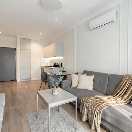 Urban Chic - Great Location- One Bedroom - Siedmiogrodzka 3 Apartment Warschau